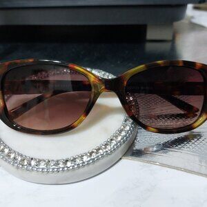 Foster Grant Stylish Tortoise Sunglasses  DG0723 Cat 3